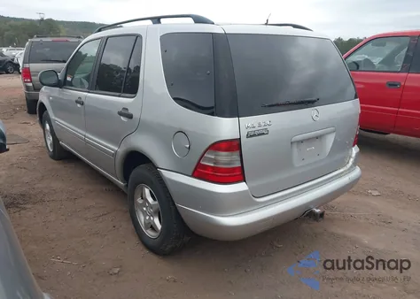 2000 Mercedes-Benz Ml 320 from USA, damaged, VIN 4JGAB54E2YA166670